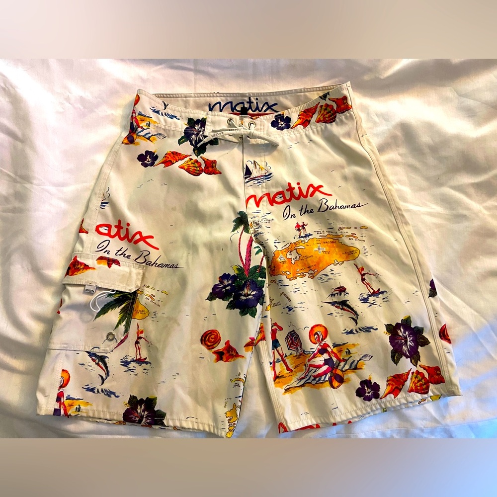 Matrix Mens Board Shorts 32 pre worn